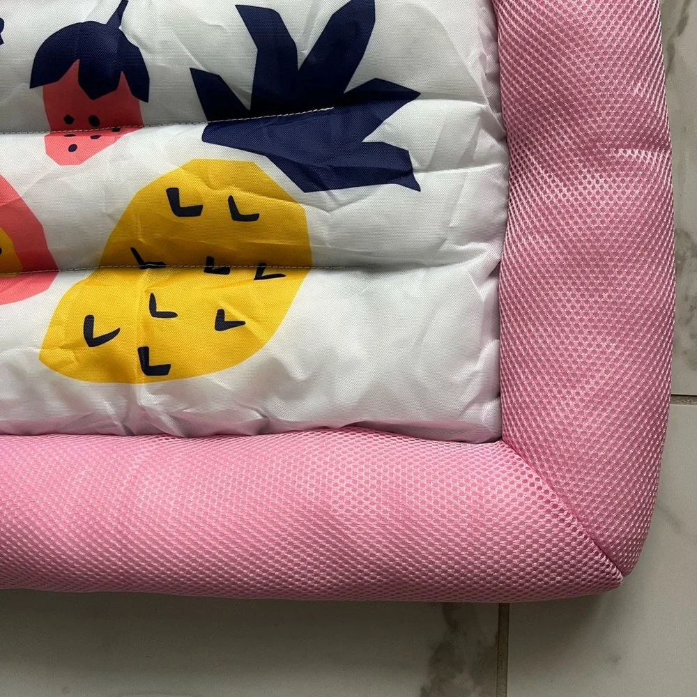 NWT Summer Pet Bed with Nonslip Bottom in vibrant Fruit Prints - 20x17